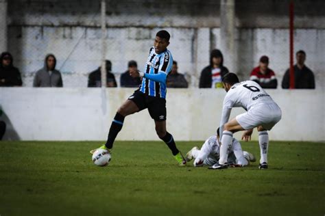 Grêmio finaliza disputa na Copa FGF Troféu Tarciso Flecha Negra