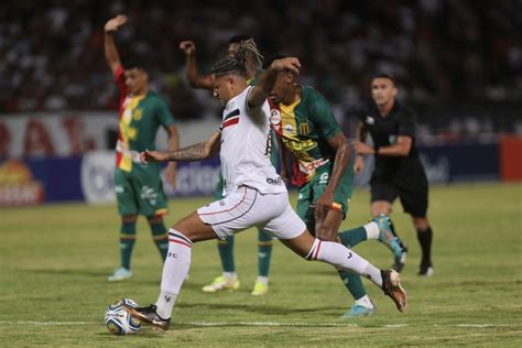 Santa Cruz Faz Grande Jogo No Arruda E Vence O Sampaio Corr A Pela Copa