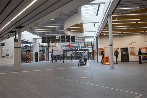 Doors open to second half of new Wolverhampton Railway Station – Midland Metro Alliance