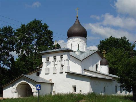 Храмы Пскова (73 фото)