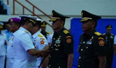 Panglima Tni Peristiwa Di Basarnas Harus Jadi Bahan Evaluasi Suara