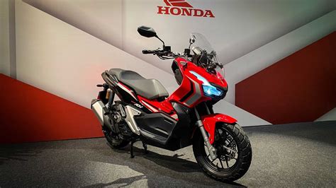 Honda ADV 150 estreia no Brasil preço de R 17 490 veja fotos e vídeo