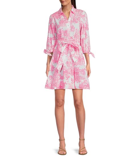 Lilly Pulitzer Amrita Anniversary Toile Print V Neck Point Collar