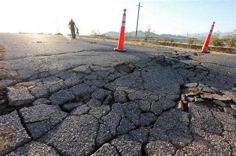 Gran Terremoto De California Abre Grieta Que Se Ve Desde El Espacio