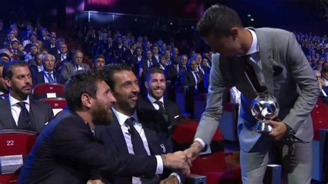 Así felicitó Messi a Cristiano por su supremacía en los premios de la UEFA