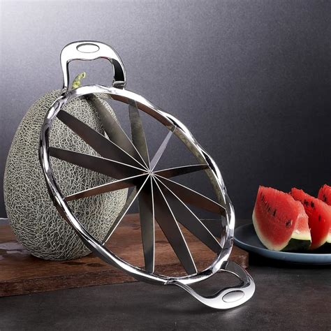 11 Best Watermelon Slicers For Your Next Picnic