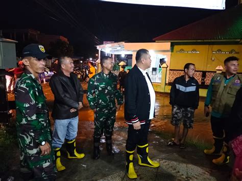 Bupati Bungo H Mashuri Sp Me Tinjau Lokasi Banjir Pemerintah