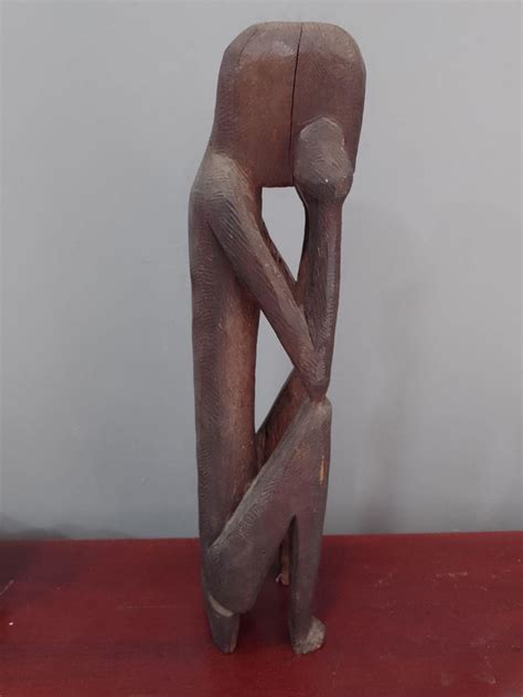 Escultura Antiga Esculpida a Mão homem Sentado Elo7