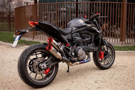 SPARK échappement Ducati Monster 937