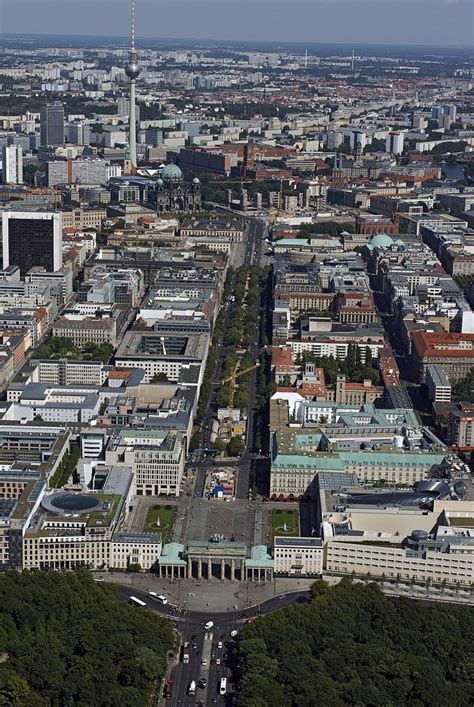 Pin von Kirsten auf Schöne Fotos in 2024 Berlin stadt Abenteuer und