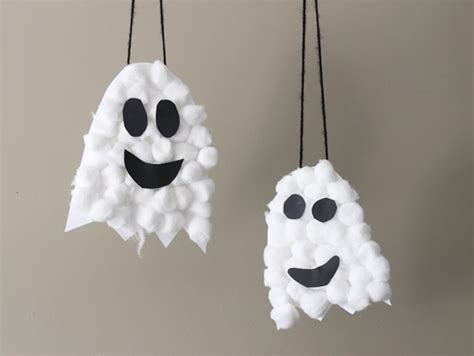 Halloween Craft: Puffy Ghosts | Thriving Home