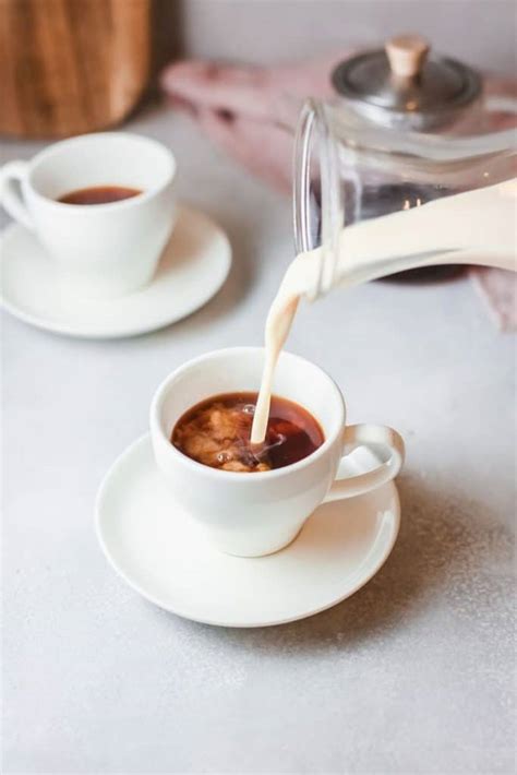 Homemade Cashew Creamer Recipe [Healthy And Delicious] | Creators Of Coffee