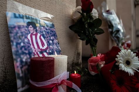 Fotos El F Tbol Llora A Paolo Rossi El Diario Vasco