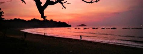 5 Aktivitas Seru Pantai Tamban Malang Yang Bisa Kamu Lakukan Bersama