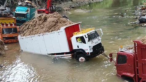 Perdana Rc Dam Truk Giga Bermuatan Full Pasir Malah Terpuruk Di