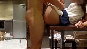 漂亮萌妹子的特殊癖好在出租屋内被大肉棒爆操后门被操得不要不要的を視聴 Doggy 中国 国产 Porn SpankBang