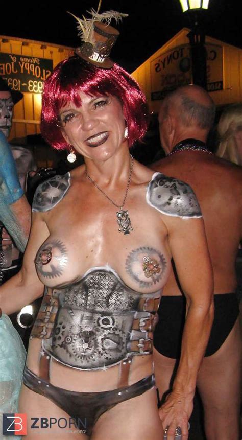 Exhib Mummy And Gilf Carnival ZB Porn