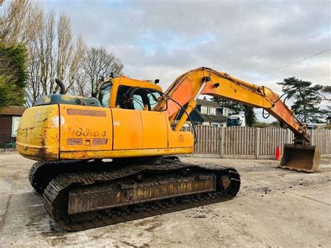 Hyundai R180LC 3 Tracked Excavator