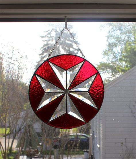 Circular Beveled Maltese Cross Etsy Maltese Cross Stain Glass Cross Stained Glass Diy