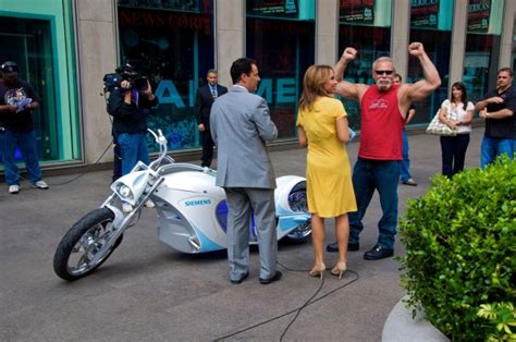 Первый электрический чоппер Smart Chopper