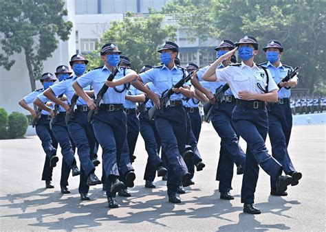 警務處副處長檢閱警察學院結業會操 香港 香港文匯網