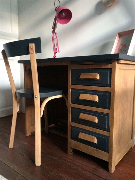 Bureau De Comptable Et Chaise Baumann Relook Gris Fonc Vintage