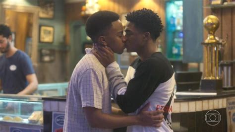 Globo Exibe Beijo Gay Em Novela E Alegra Comunidade Lgbtqqicaapf K