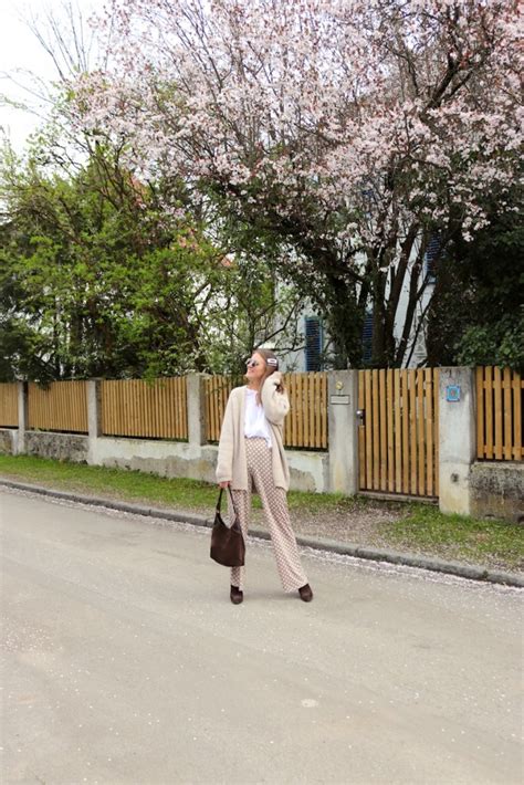 Nude Polka Dots Fashion Blog Heartfelt Hunt By Marie Mehta