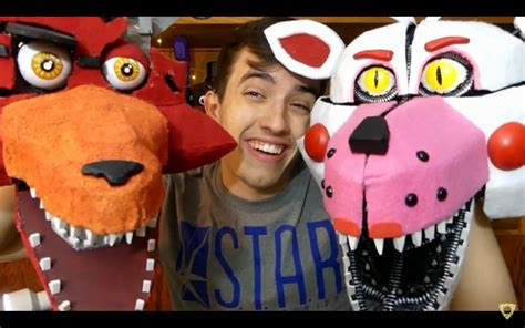 Skywarped Is My Favorite Youtuber Guess Why Funtime Foxy Foxy Puppets