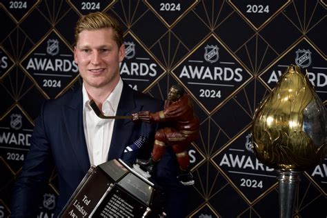 Nathan MacKinnon wins Hart Trophy and Ted Lindsay Award in Record ...