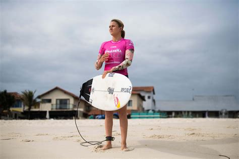 Molly Picklum Qualifies For 2023 Wsl Championship Tour Coasties Magazine