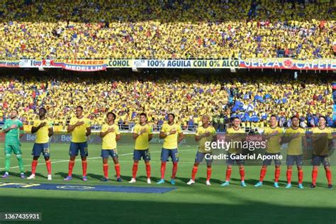 Colombia National Anthem Photos and Premium High Res Pictures - Getty ...