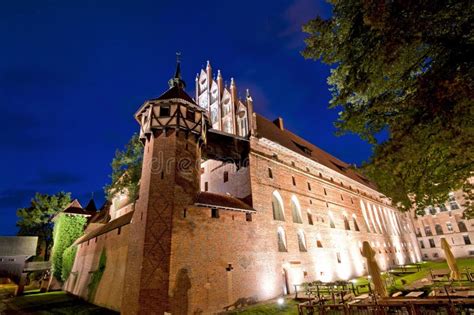 Tour De Sandomierz Colline De Wawel Image Stock Image Du Ville