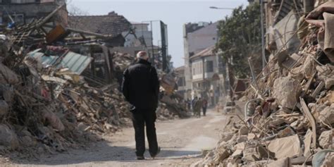 Hatay Depremzede Derne I En Temel Ihtiya Olan Suya Bile Ula Lam Yor