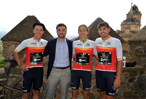 Triple liderato para Extremadura Ecopilas en la Copa de España XCM tras