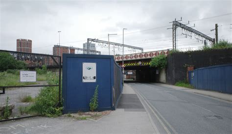 Globe Road Holbeck Leeds © Habiloid Cc By Sa20 Geograph Britain