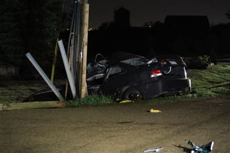 One Person Dead One In Hospital After Car Crashes Into Pole In Caledon