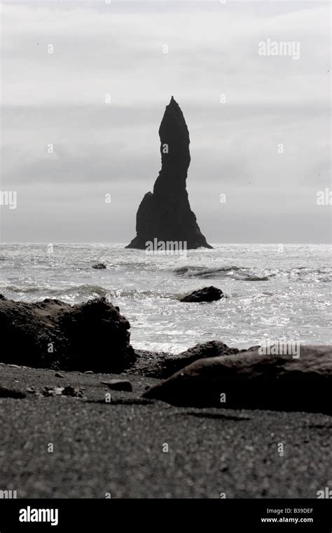 Reynisdrangar, black basalt columns sculpted by the sea near Vik ...