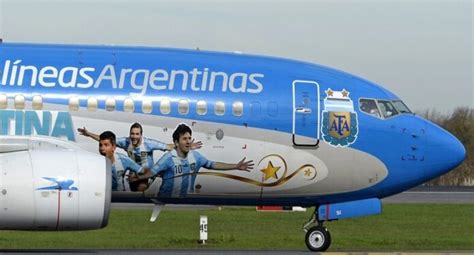 Aerol Neas Argentinas Llego El Ultimo Vuelo Con Hinchas Desde Qatar