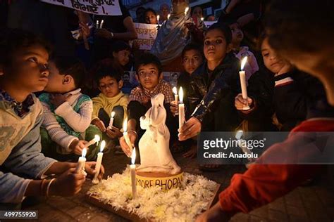 Bhopal Gas Tragedy Anniversary On Bhopal Photos And Premium High Res