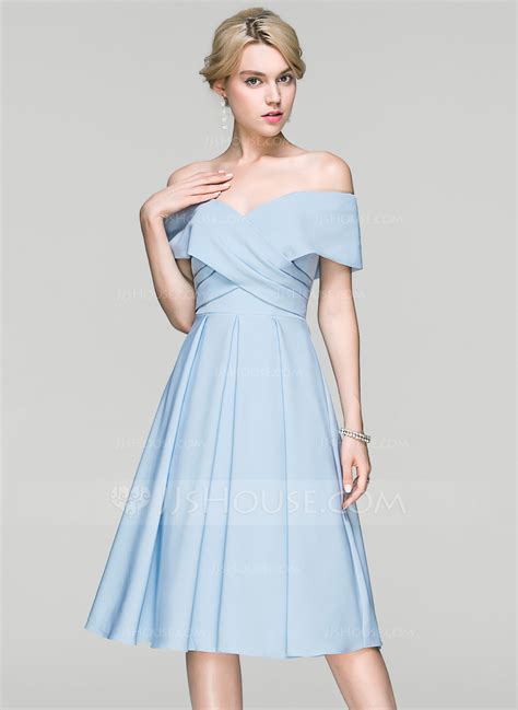 A Lineprincess Off The Shoulder Knee Length Satin Cocktail Dress With