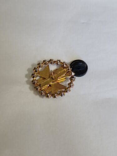 Knights Of Columbus Fourth 4th Degree Lapel Pin With Faux Jewels