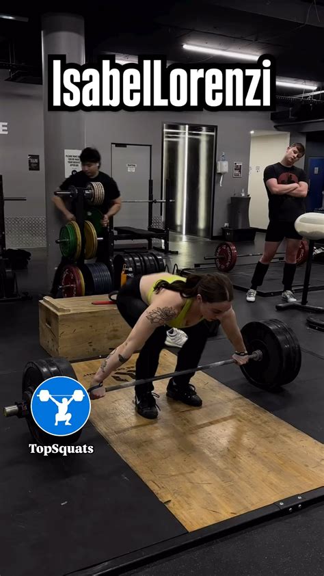 Topsquats Solid 1025kg226lb Hang Snatch By Izzy Lorenzi 🙌🏾🤙🏾 🎥 Izzy