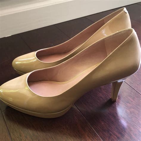 Nude Vincent Camuto Patent Leather Pumps Size 8 5 Gem