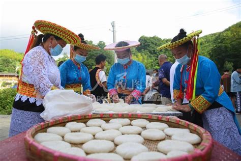 湖南隆回：多彩民俗纪念传统节日“讨僚皈” 人民图片网