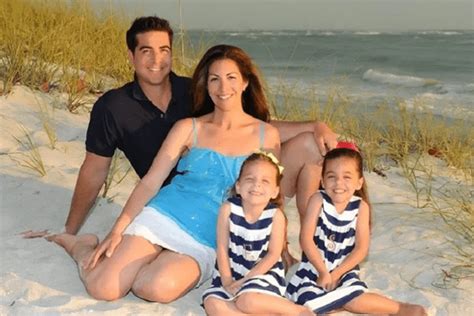 noelle-watters-filed-divorce-to-her-husband-jesse-watters - SuperbHub