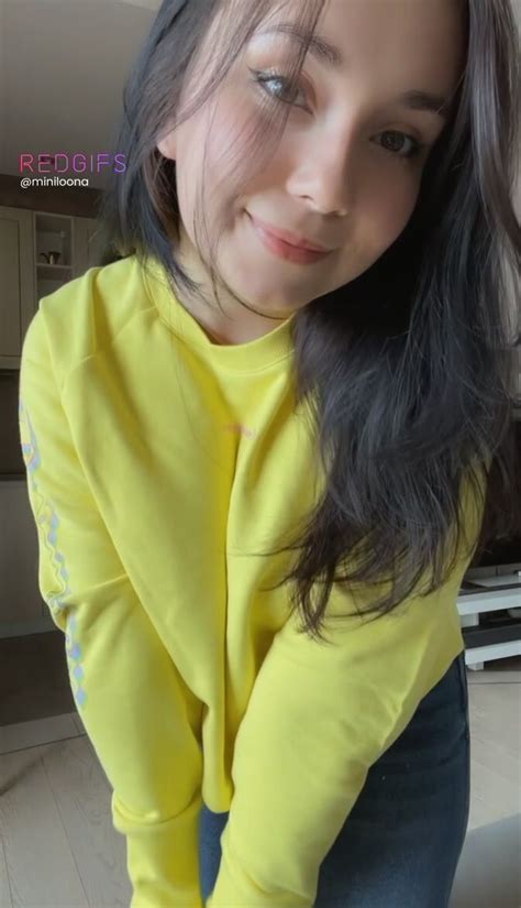 Revealing Her Amazing Tits
