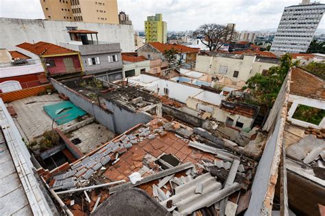 Obras Paradas Do Metr Em Sp Obras Fotografia Folha