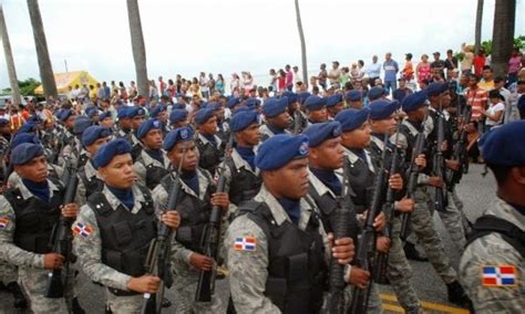 World Military and Police Forces: Dominican Republic