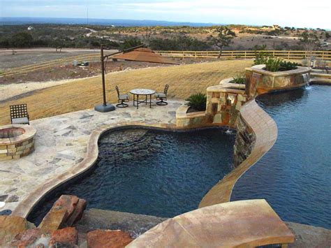 Best Pool Builder in Central Texas | Texas Pools & Patios